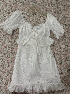 Lost + Wander White Floral-Trim Eyelet Dress